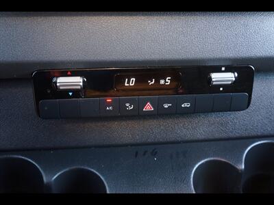 2019 Mercedes-Benz Sprinter 2500 LWB - Photo 33 - Miami, FL 33142