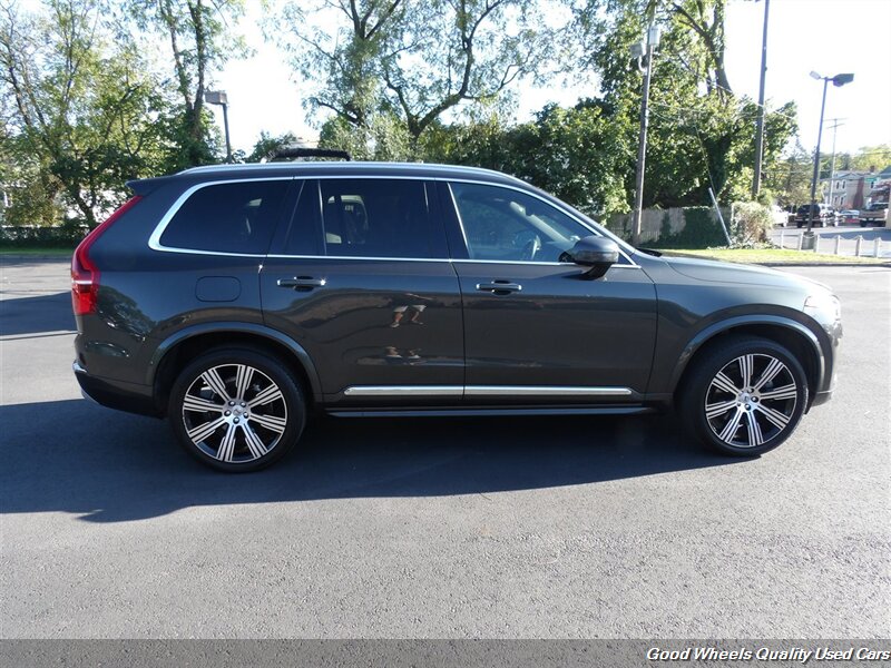 2022 Volvo XC90 T6 Inscription photo 3