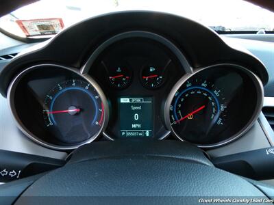 2013 Chevrolet Cruze LS Auto - Photo 17 - Glassboro, NJ 08028