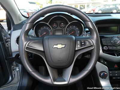 2013 Chevrolet Cruze LS Auto - Photo 16 - Glassboro, NJ 08028