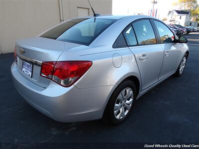 2013 Chevrolet Cruze LS Auto - Photo 5 - Glassboro, NJ 08028