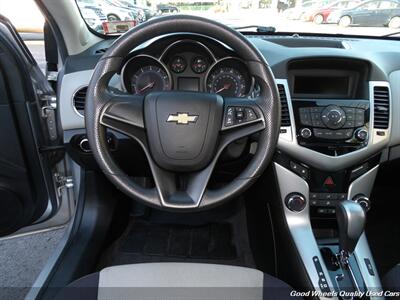 2013 Chevrolet Cruze LS Auto - Photo 15 - Glassboro, NJ 08028