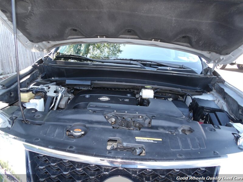 2014 Nissan Pathfinder SL photo 33