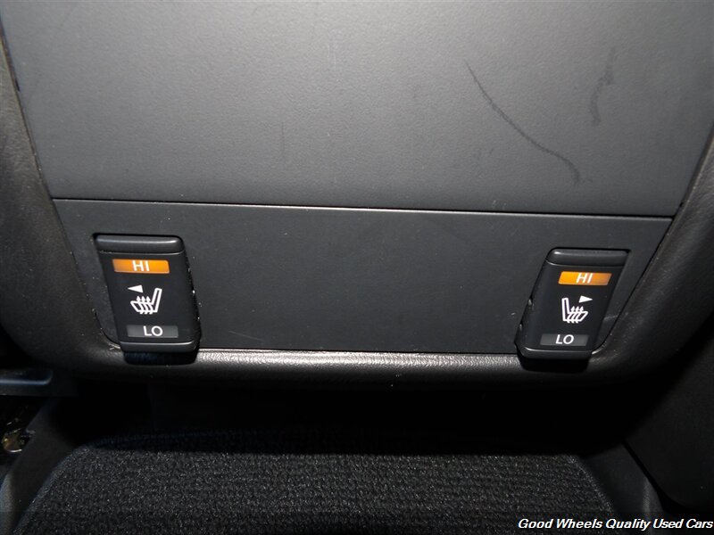 2014 Nissan Pathfinder SL photo 29