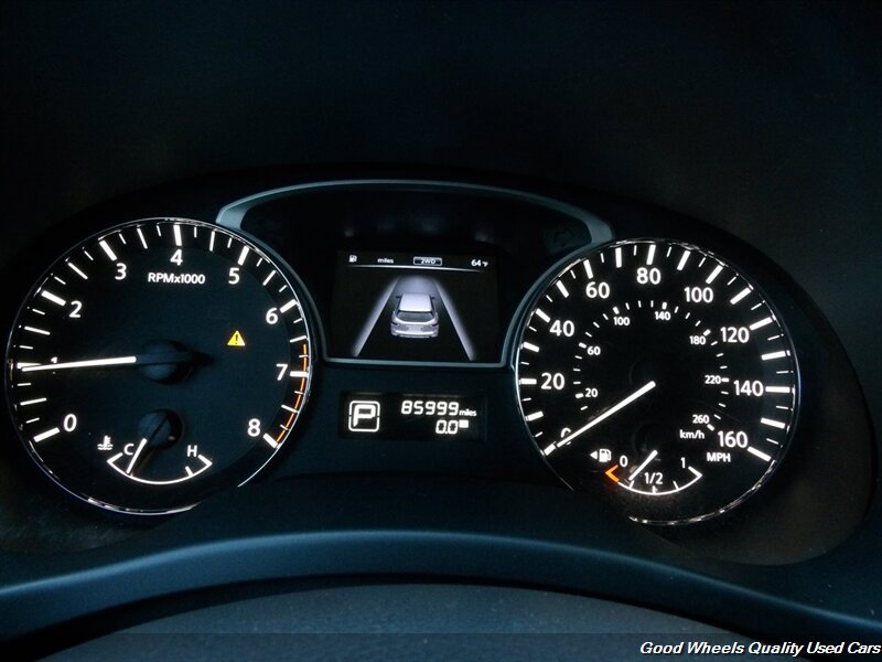 2014 Nissan Pathfinder SL photo 20