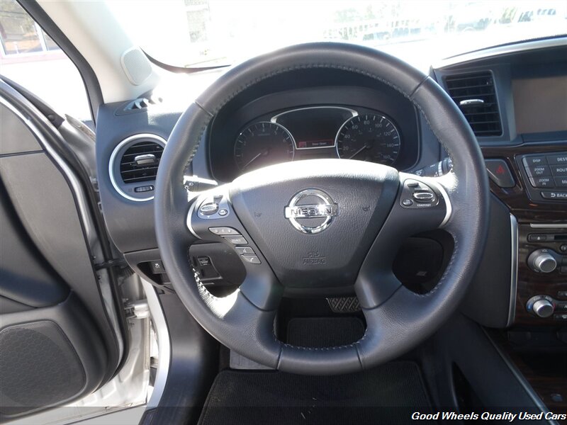 2014 Nissan Pathfinder SL photo 14
