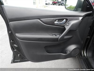 2018 Nissan Rogue SV   - Photo 14 - Glassboro, NJ 08028