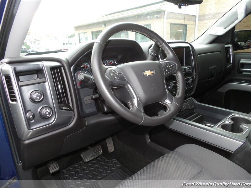 2016 Chevrolet Silverado 1500 LT Z71 - Photo 10 - Glassboro, NJ 08028