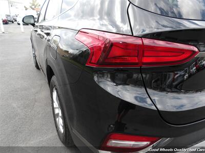2019 Hyundai Santa Fe Essential 2.4L   - Photo 9 - Glassboro, NJ 08028