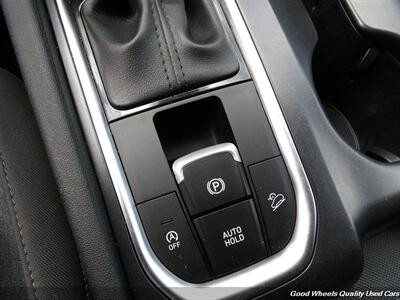 2019 Hyundai Santa Fe Essential 2.4L   - Photo 19 - Glassboro, NJ 08028