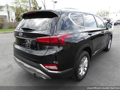 2019 Hyundai Santa Fe Essential 2.4L   - Photo 5 - Glassboro, NJ 08028