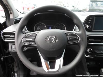 2019 Hyundai Santa Fe Essential 2.4L   - Photo 15 - Glassboro, NJ 08028