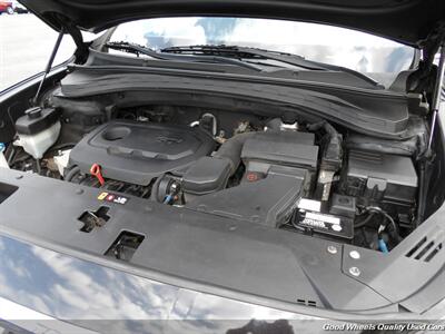 2019 Hyundai Santa Fe Essential 2.4L   - Photo 22 - Glassboro, NJ 08028