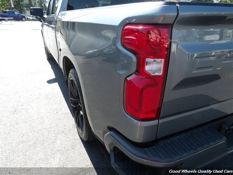 2020 Chevrolet Silverado 1500 RST photo 9