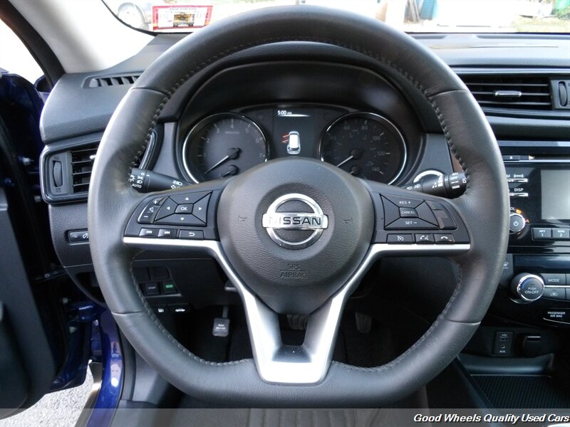 2017 Nissan Rogue SV - Photo 14 - Glassboro, NJ 08028