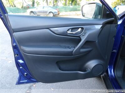 2017 Nissan Rogue SV - Photo 24 - Glassboro, NJ 08028