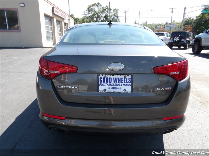 2013 Kia Optima EX photo 4