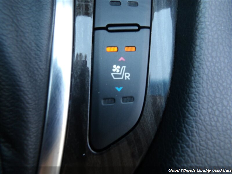 2013 Kia Optima EX photo 26