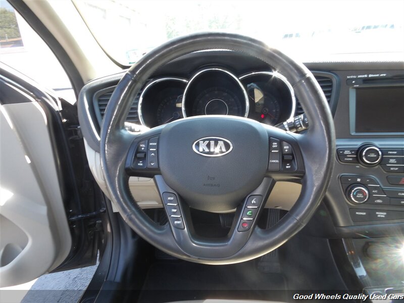 2013 Kia Optima EX photo 14
