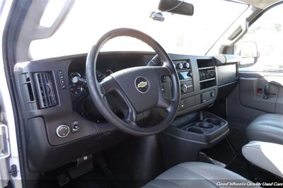 2016 Chevrolet Express 2500   - Photo 11 - Glassboro, NJ 08028