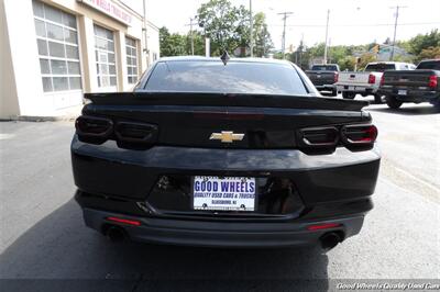 2019 Chevrolet Camaro LT   - Photo 6 - Glassboro, NJ 08028