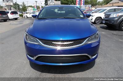 2017 Chrysler 200 Limited   - Photo 2 - Glassboro, NJ 08028