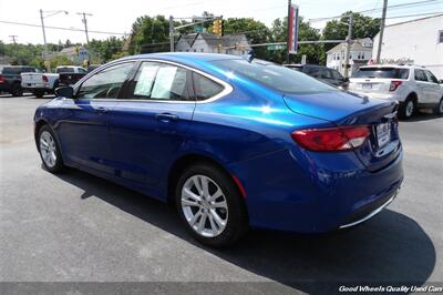 2017 Chrysler 200 Limited   - Photo 7 - Glassboro, NJ 08028