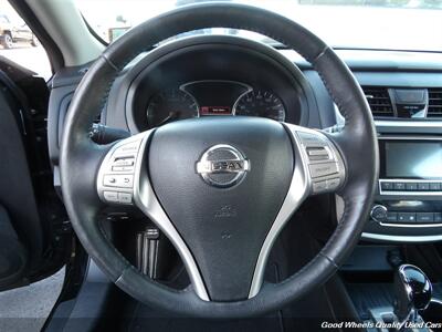 2016 Nissan Altima 2.5 SL   - Photo 16 - Glassboro, NJ 08028