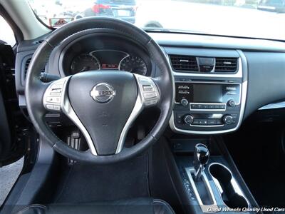 2016 Nissan Altima 2.5 SL   - Photo 15 - Glassboro, NJ 08028