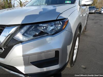 2018 Nissan Rogue SV   - Photo 9 - Glassboro, NJ 08028