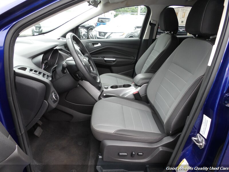 2016 Ford Escape SE - Photo 13 - Glassboro, NJ 08028