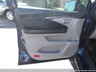 2017 Honda Pilot EX-L   - Photo 14 - Glassboro, NJ 08028