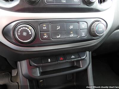 2017 Chevrolet Colorado LT - Photo 19 - Glassboro, NJ 08028