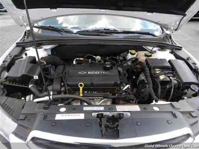 2016 Chevrolet Cruze Limited LS Auto   - Photo 27 - Glassboro, NJ 08028