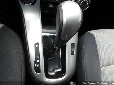 2016 Chevrolet Cruze Limited LS Auto   - Photo 24 - Glassboro, NJ 08028