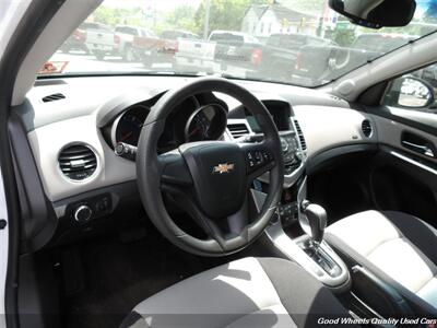 2016 Chevrolet Cruze Limited LS Auto   - Photo 15 - Glassboro, NJ 08028