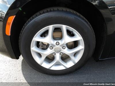 2018 Chrysler Pacifica Touring Plus   - Photo 11 - Glassboro, NJ 08028