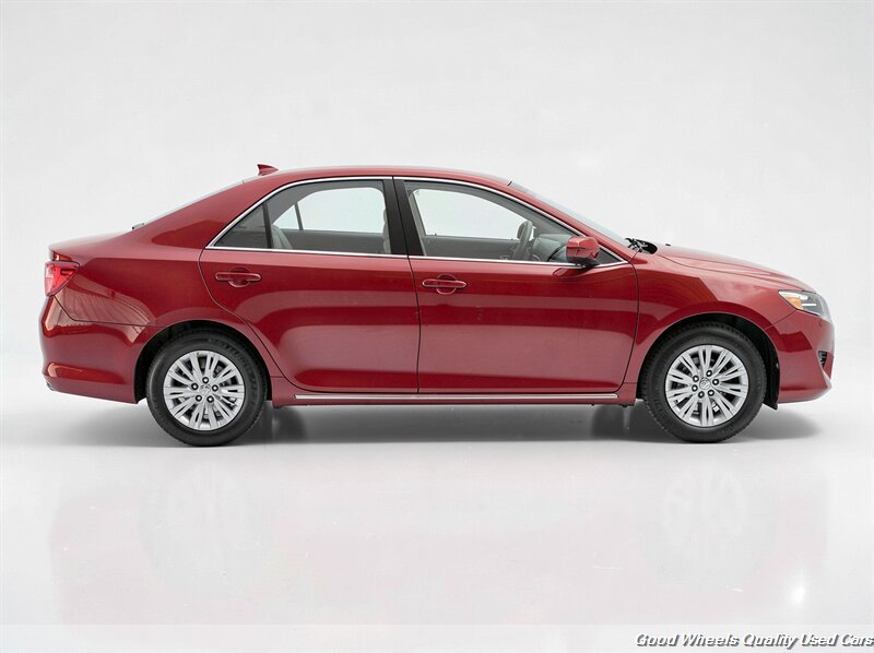 2012 Toyota Camry LE - Photo 4 - Glassboro, NJ 08028