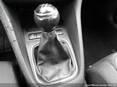 2012 Volkswagen Golf 2.5L PZEV - Photo 17 - Glassboro, NJ 08028