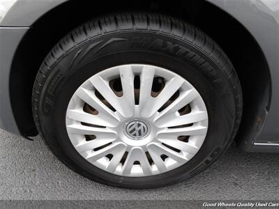 2012 Volkswagen Golf 2.5L PZEV - Photo 11 - Glassboro, NJ 08028