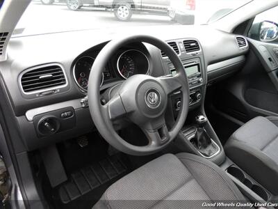 2012 Volkswagen Golf 2.5L PZEV - Photo 12 - Glassboro, NJ 08028