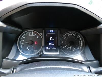 2018 Toyota Tacoma TRD Sport - Photo 15 - Glassboro, NJ 08028