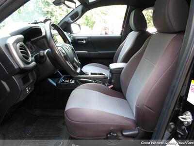 2018 Toyota Tacoma TRD Sport - Photo 11 - Glassboro, NJ 08028