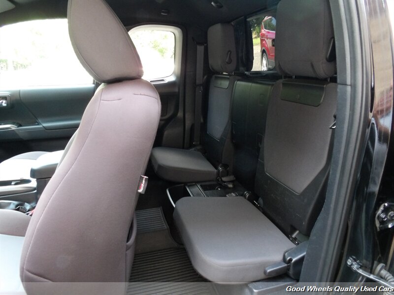 2018 Toyota Tacoma TRD Sport - Photo 12 - Glassboro, NJ 08028