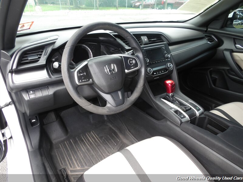 2016 Honda Civic LX - Photo 10 - Glassboro, NJ 08028