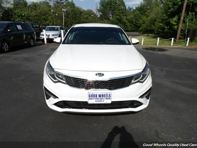2020 Kia Optima LX   - Photo 2 - Glassboro, NJ 08028