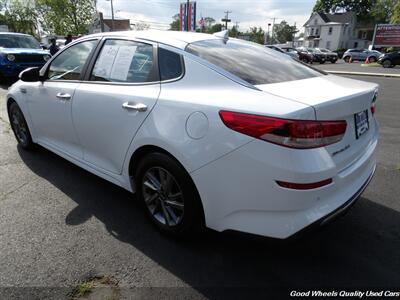 2020 Kia Optima LX   - Photo 7 - Glassboro, NJ 08028