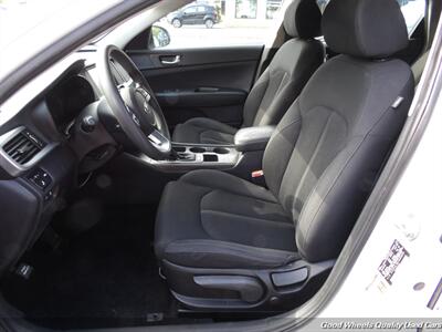 2020 Kia Optima LX   - Photo 13 - Glassboro, NJ 08028