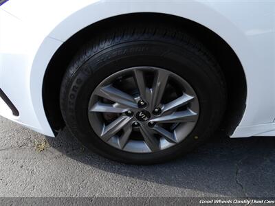 2020 Kia Optima LX   - Photo 11 - Glassboro, NJ 08028
