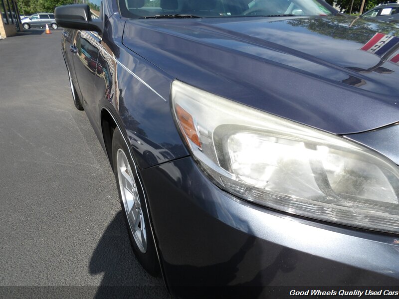 2015 Chevrolet Malibu LS - Photo 10 - Glassboro, NJ 08028
